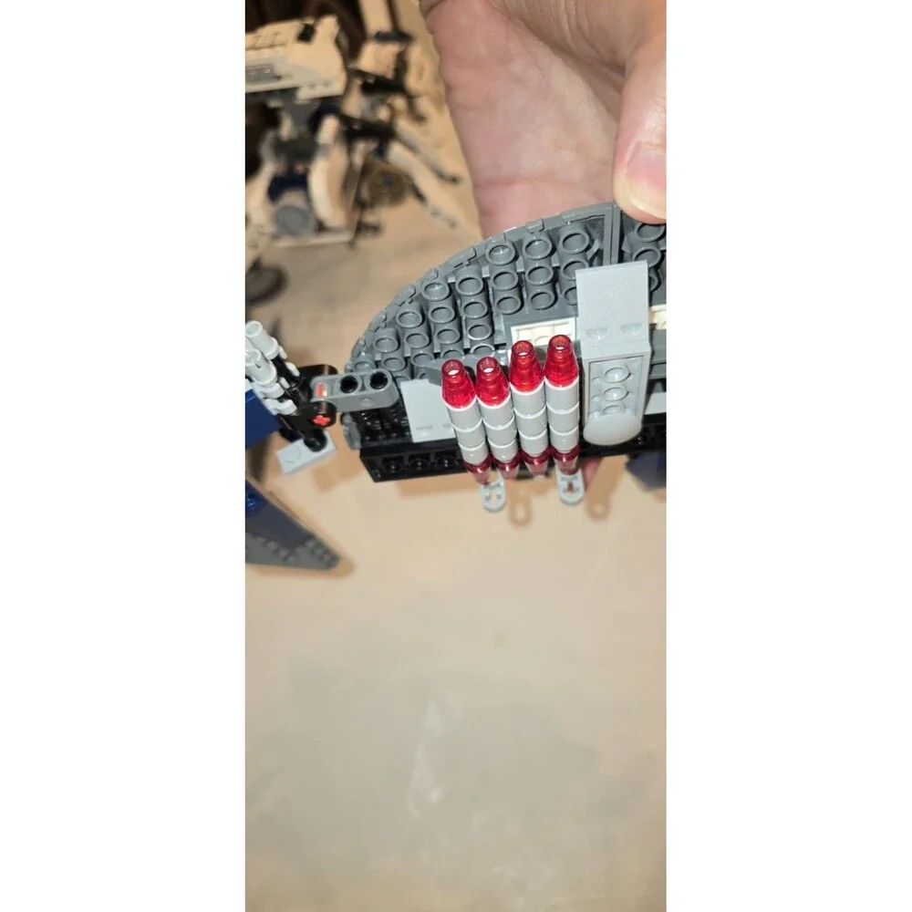LEGO Star Wars MagnaGuard Starfighter Fighter Ship No Minifigures As Is